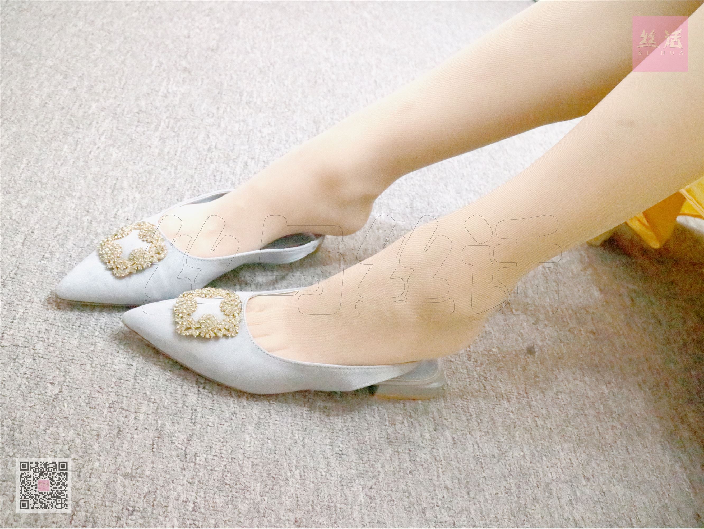 SiHua思话  SH001 子琦 大三学姐的第一次